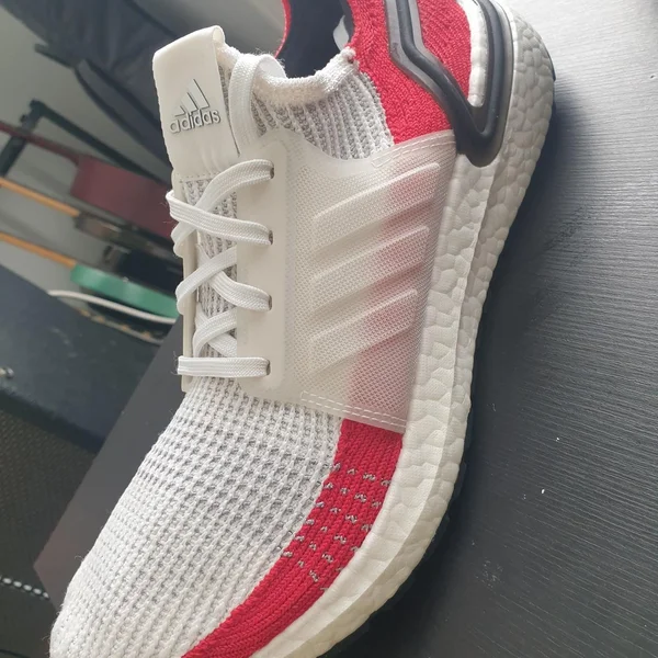 Adidas Ultraboost 24